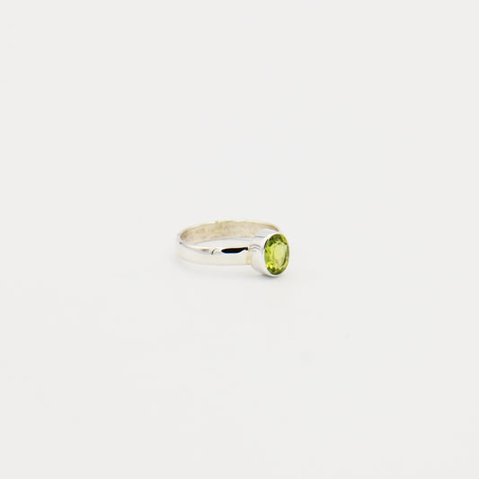 Peridot Oval Sterling Ring Size 9