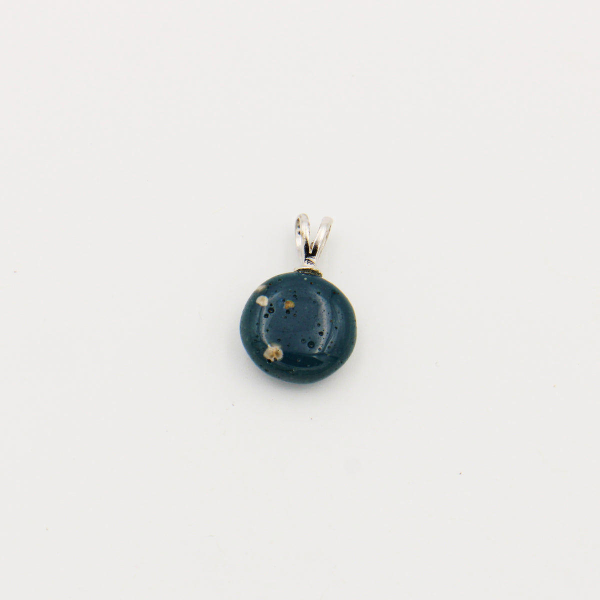 Leland Blue Round 14mm Drilled Pendant