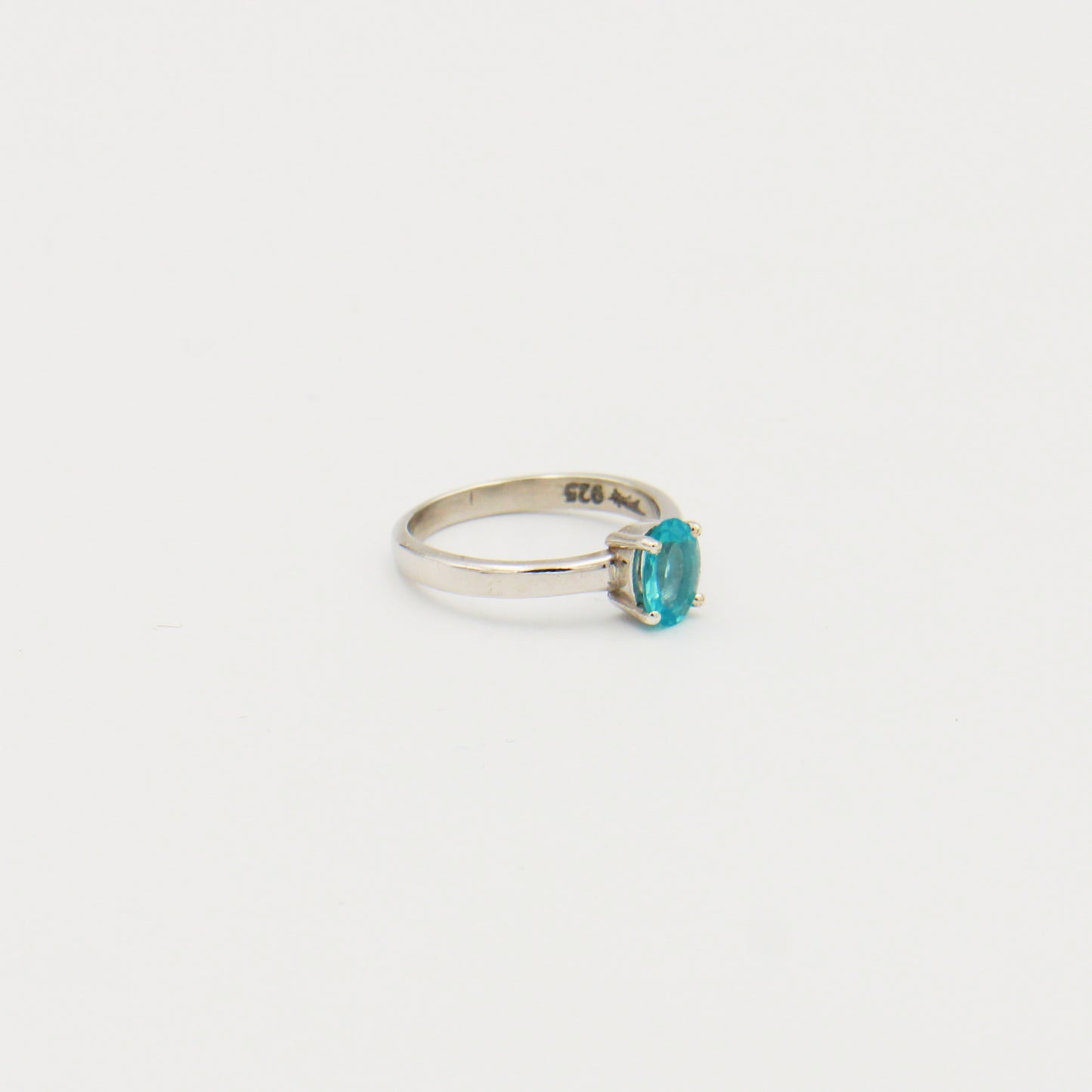 Apatite Oval Sterling Ring Size 6