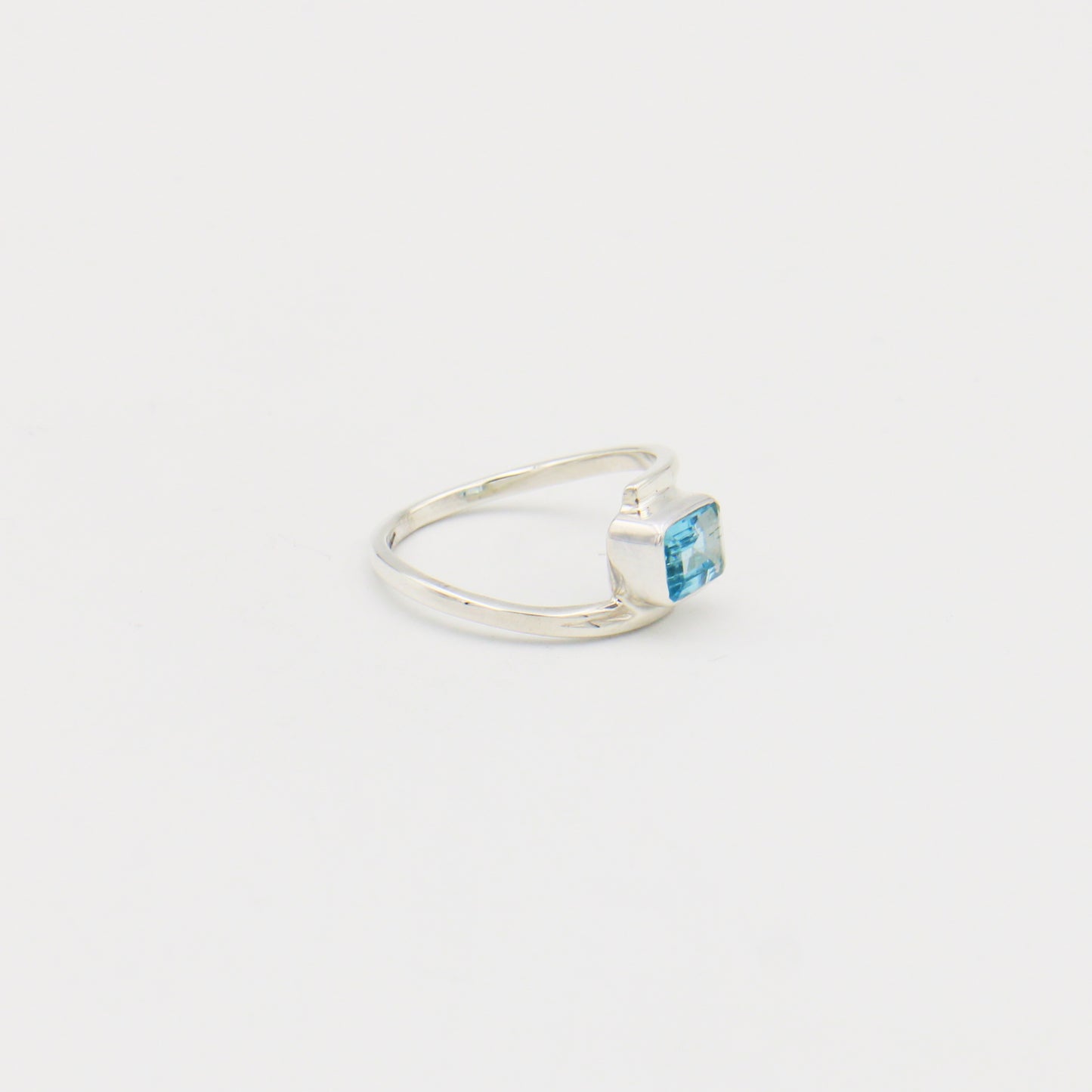 Aquamarine Rectangle Twist Sterling Ring Size 8