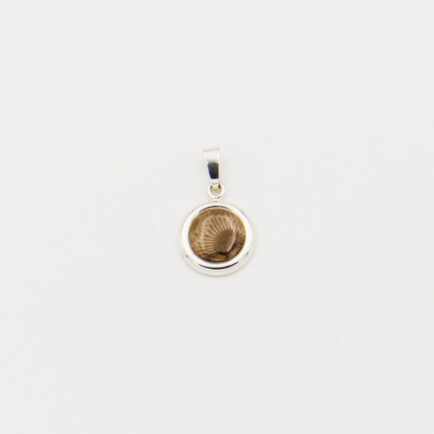 Petoskey Stone Round Thick Bezel Sterling Pendant