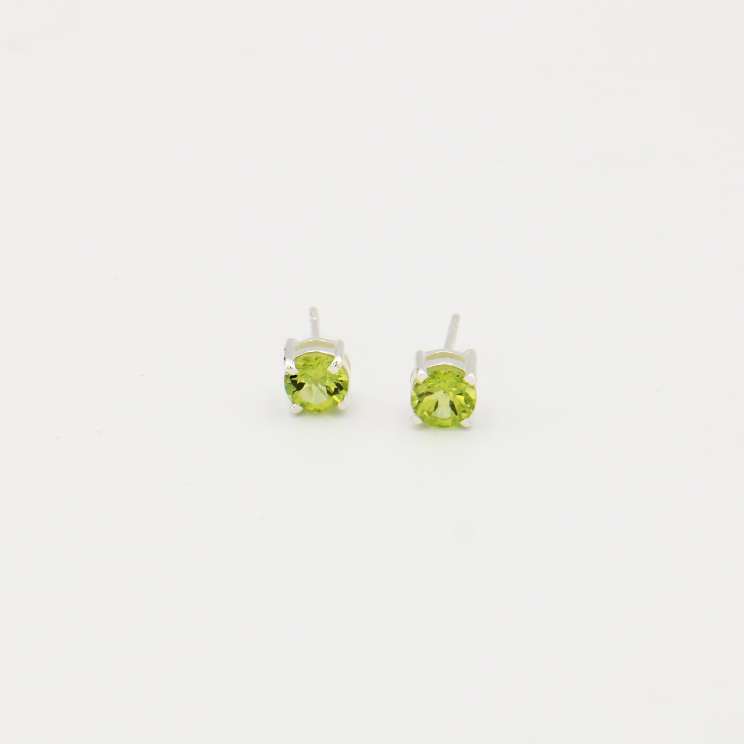 Peridot Round Prong Studs