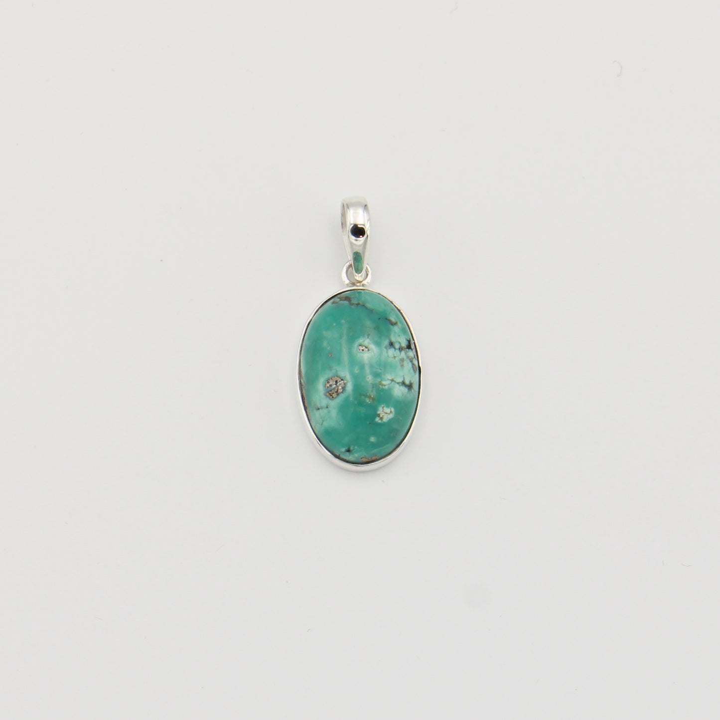 Turquoise Oval Sterling Pendant : 210000020833