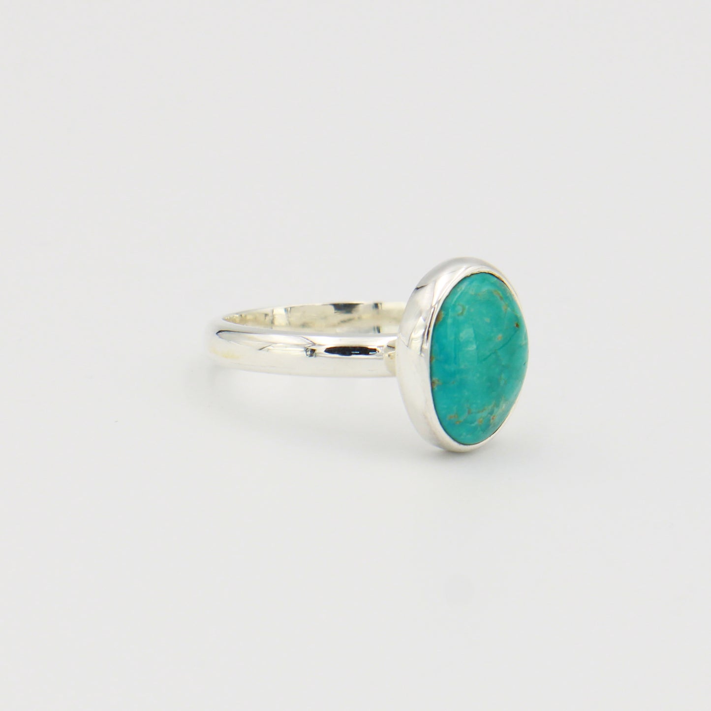 Turquoise Oval Sterling Ring Sz 8