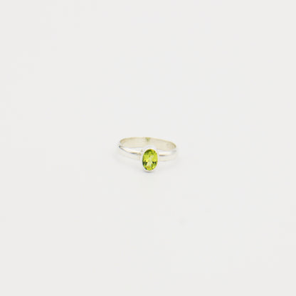 Peridot Oval Sterling Ring Size 7