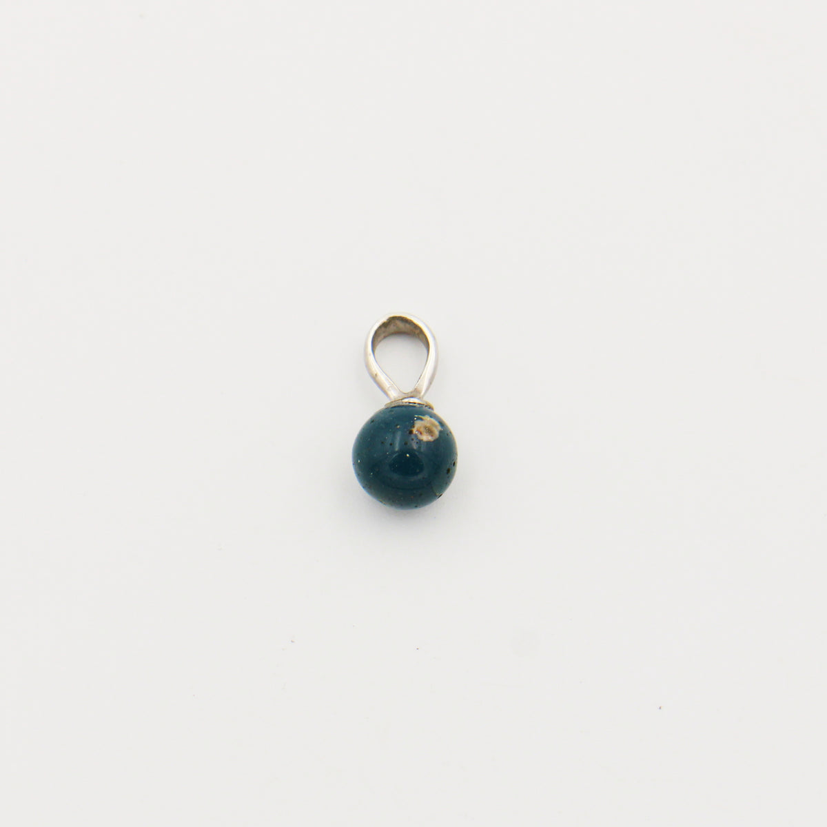 Leland Blue Round 7mm Drilled Bead Pendant