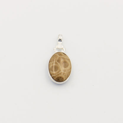 Petoskey & Leland Blue Reversible Oval Pendant