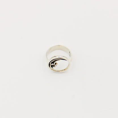Sterling Silver Circle Wave Ring Size 7