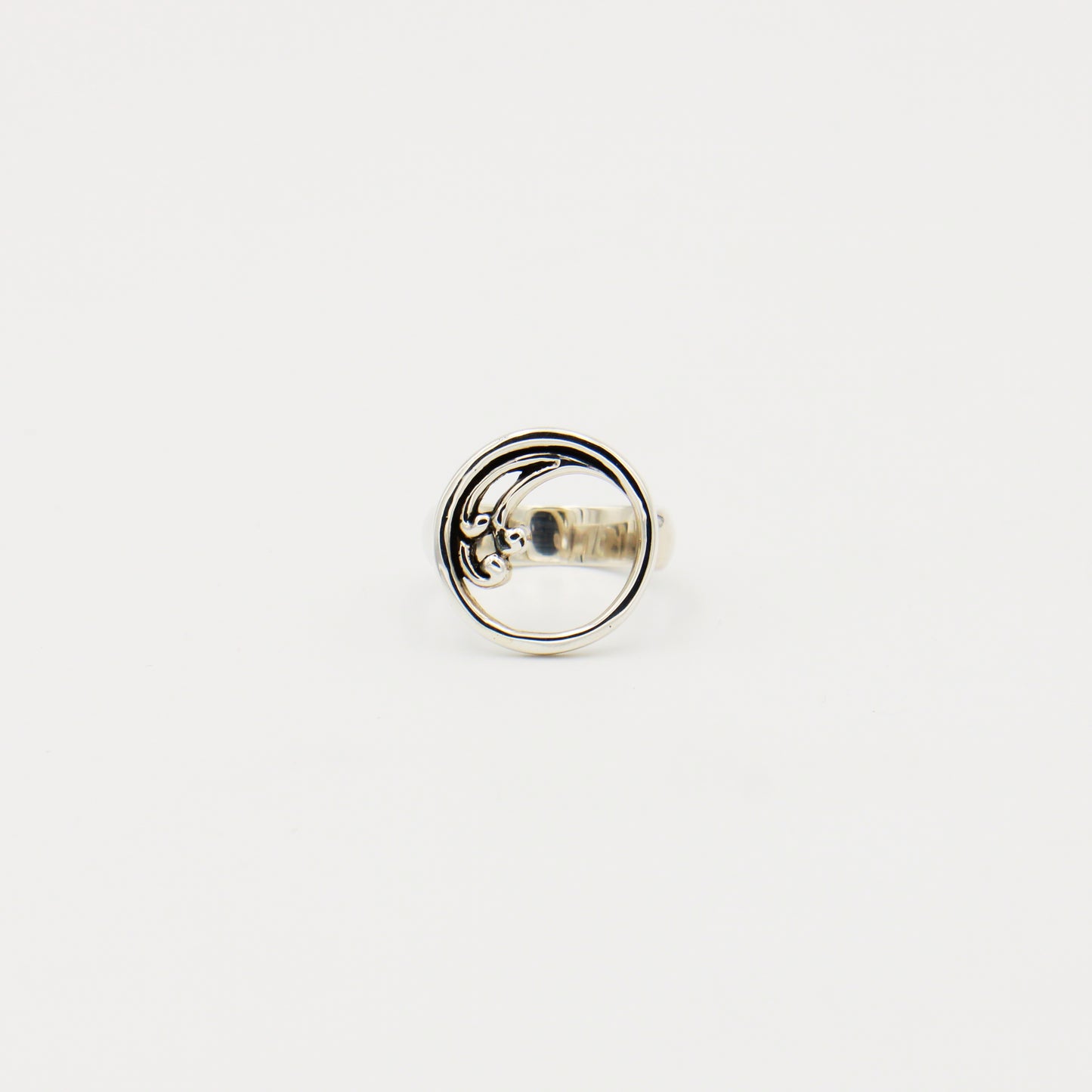 Sterling Silver Circle Wave Ring Size 7