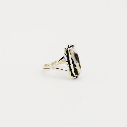 White Buffalo Rectangle Split Shank Sterling Ring Size 9