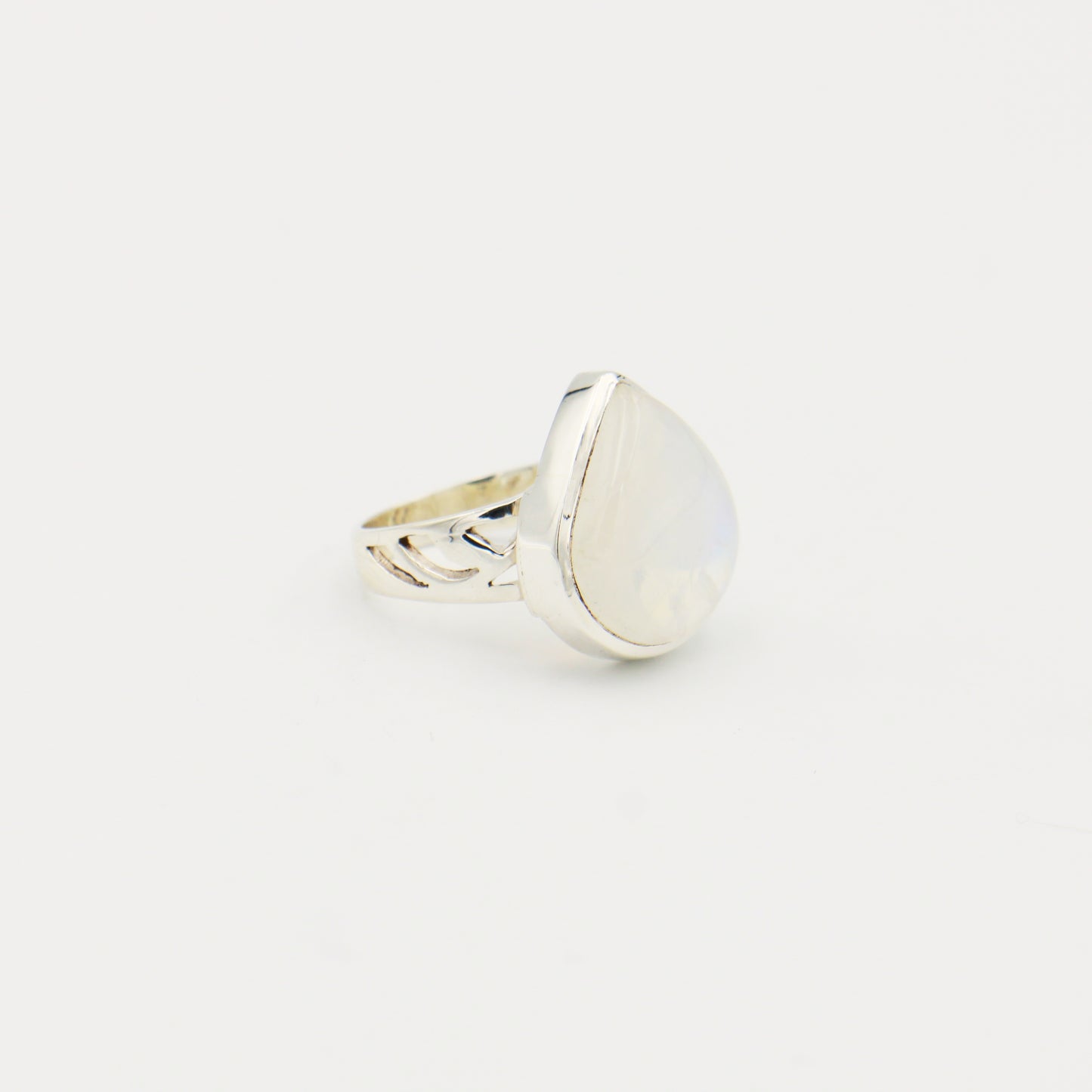 Moonstone Teardrop Sterling Silver Ring Size 7.5