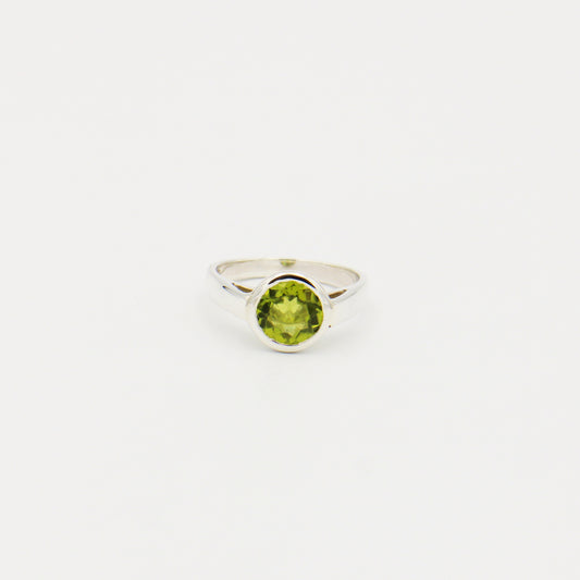 Peridot Round Sterling Bezel Ring Size 7