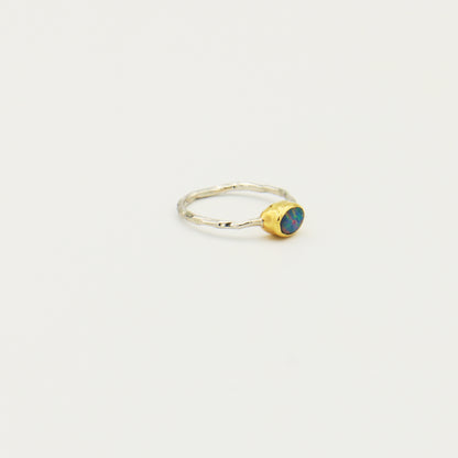 Dainty Oval Australian Opal GP Hammered Sterling Ring Size 6