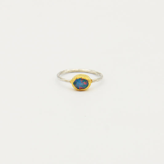 Dainty Oval Australian Opal GP Hammered Sterling Ring Size 8