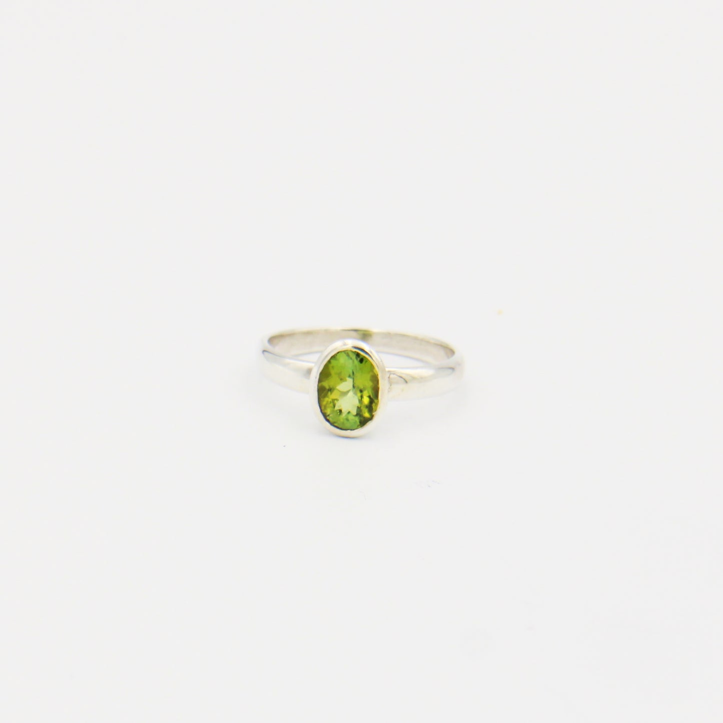 Peridot Oval Sterling Ring Size 7.5