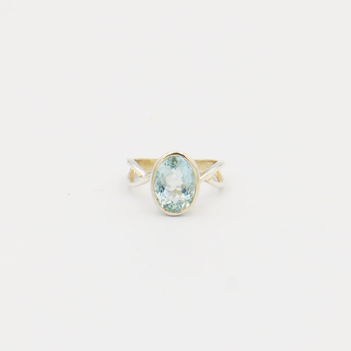 Aquamarine Oval Split Band Ring Size 8