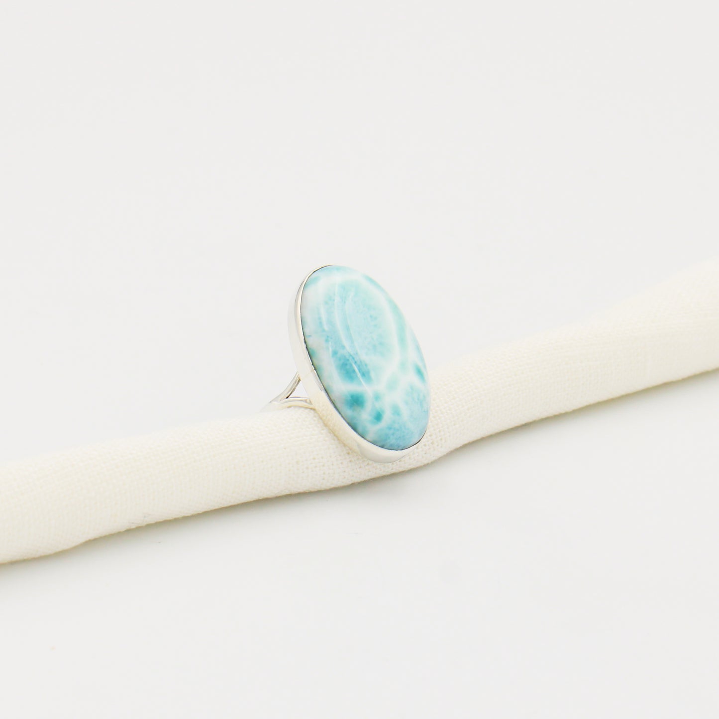 Larimar Large Oval Sterling Split Shank Ring Size 8