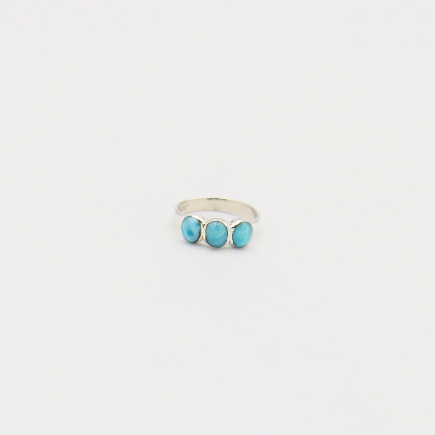 Larimar Three Ovals Sterling Ring Size 7