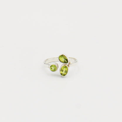 Peridot 3 Stone Sterling Ring Size 7