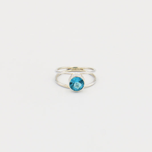 Blue Topaz Round Split Band Sterling Ring Size 7