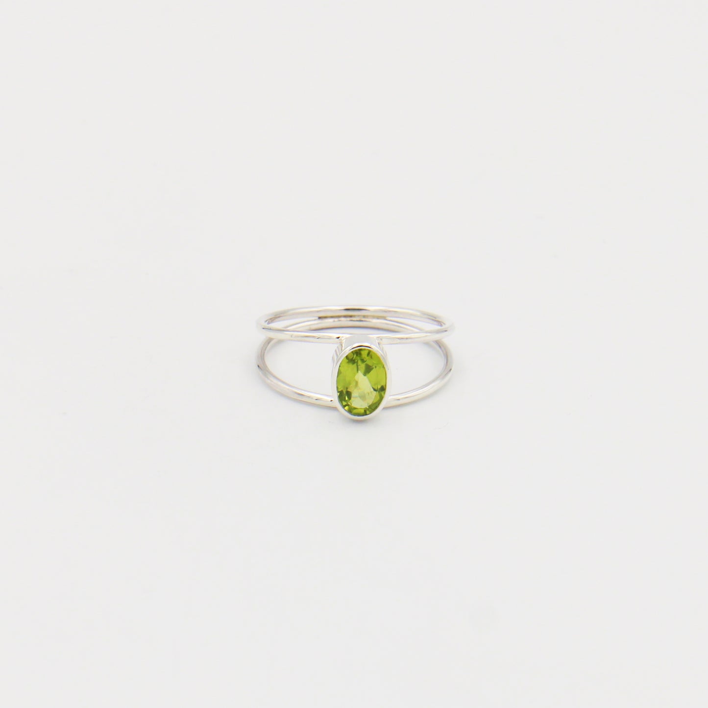 Peridot Oval Sterling Split Band Ring Size 8