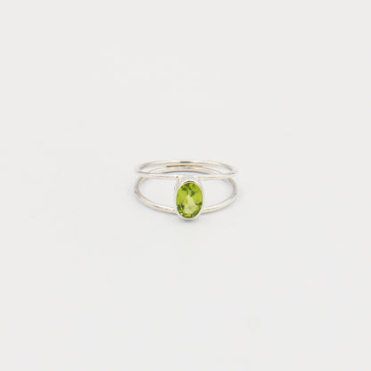 Peridot Oval Sterling Split Band Ring Size 8
