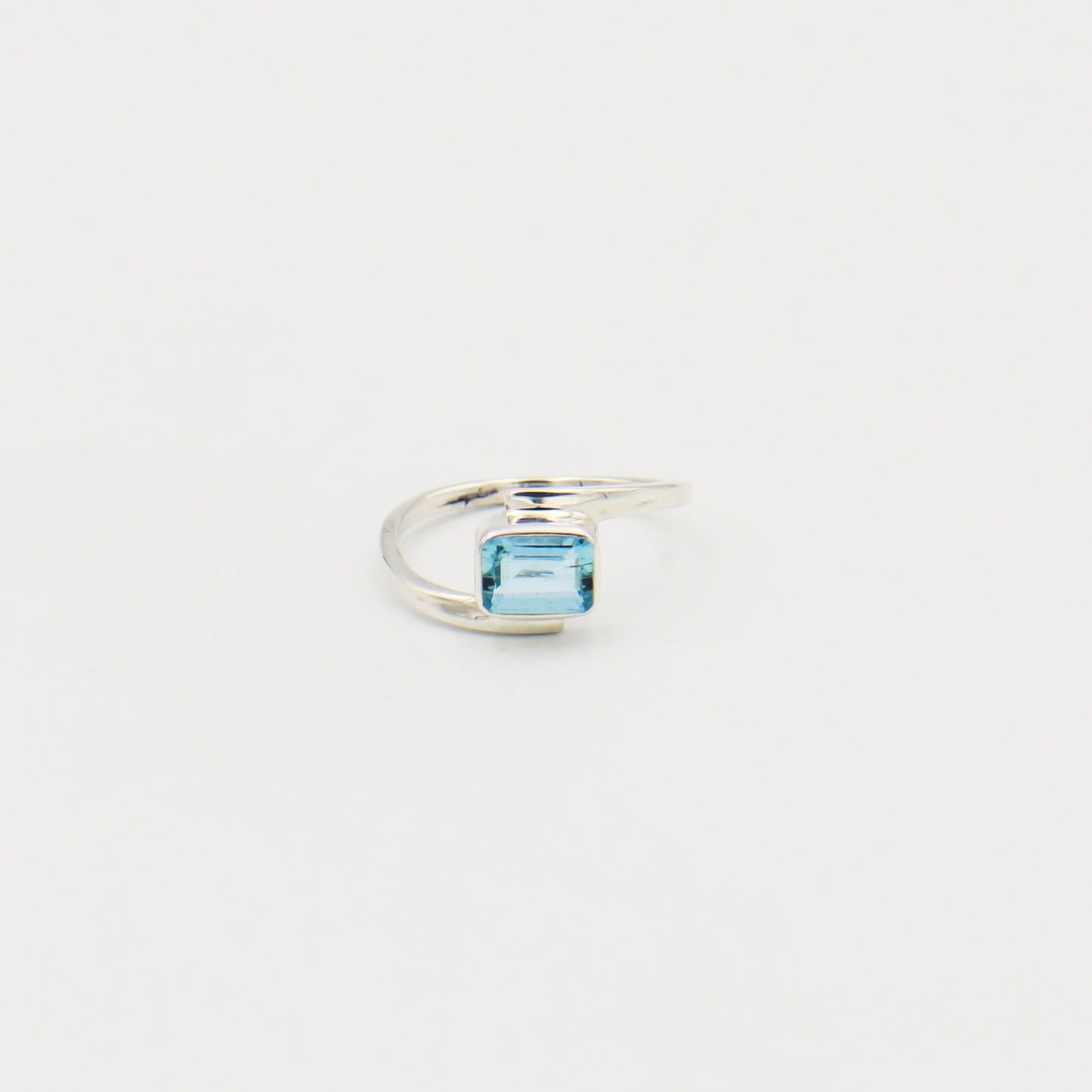 Aquamarine Rectangle Twist Sterling Ring Size 8