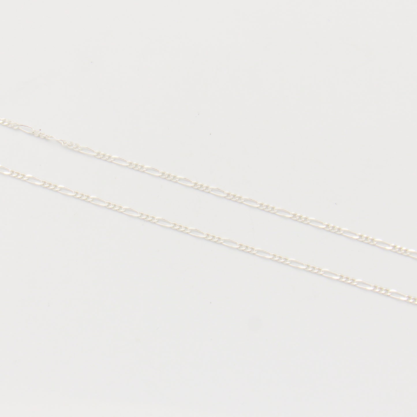 22" Figaro Chain 050