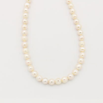 Freshwater Pearl White Strand 17"