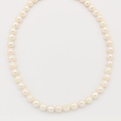 Freshwater Pearl White Strand 17"