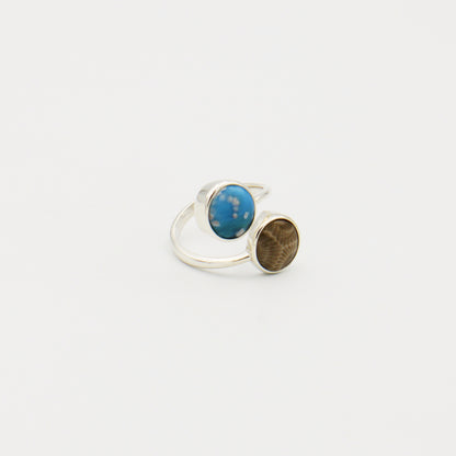 Petoskey & Leland Blue Crossover Ring Size 8.25