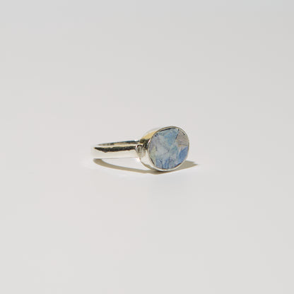 Roman Glass Horizontal Oval ring 8
