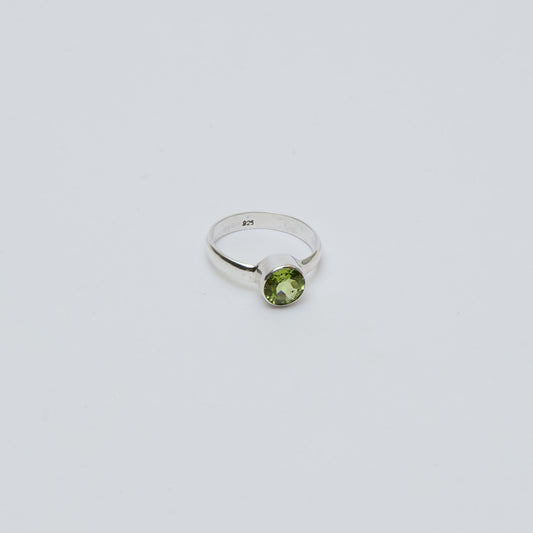 Peridot Round Sterling Ring Sz 6 : 210000019093