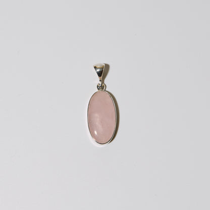 Rose Quartz Oval Sterling Pendant : 210000020259