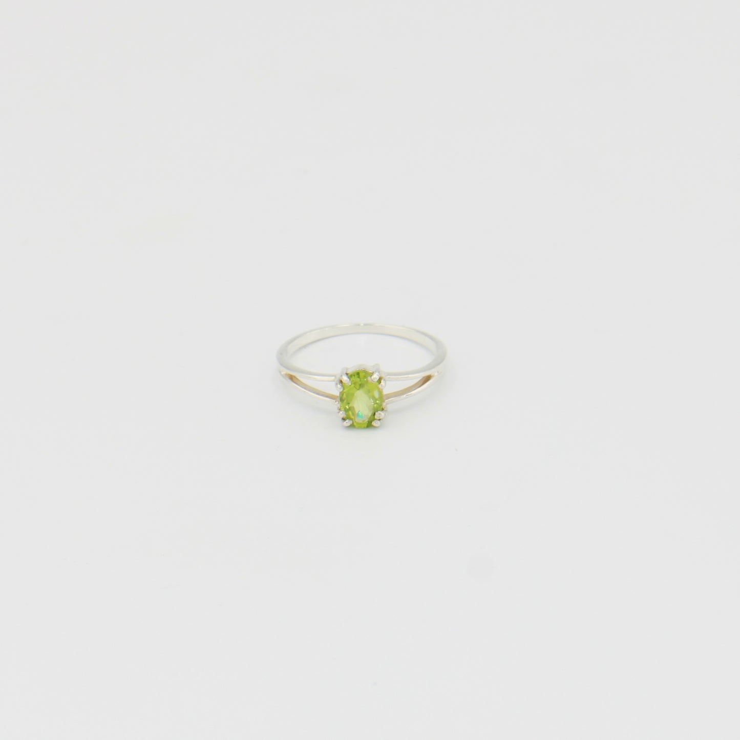 Peridot Oval Prong Sterling Ring Sz 8