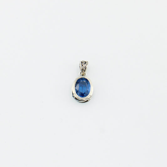 Kyanite Oval Sterling Pendant : 210000022408