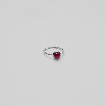 Ruby Small Round Twist Ring Sz 6
