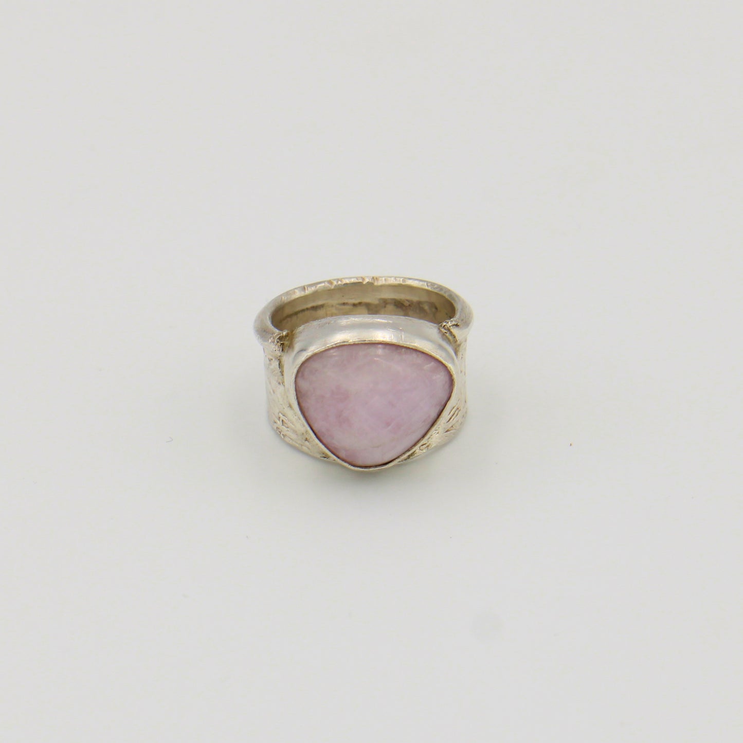 Kunzite Wide Band Sterling Ring Sz 6