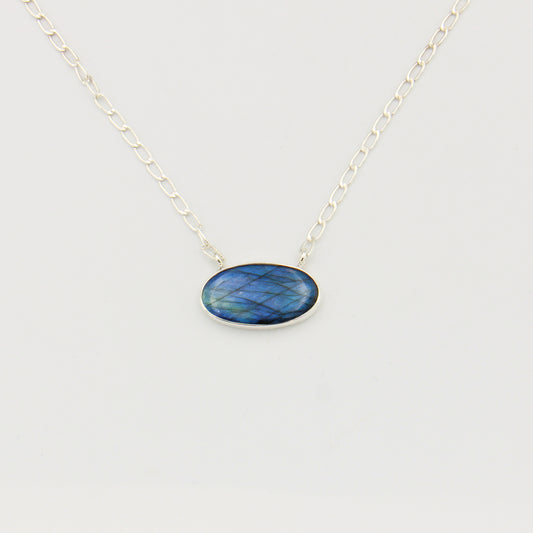 Labradorite Horizontal Oval Sterling Necklace : 210000022015