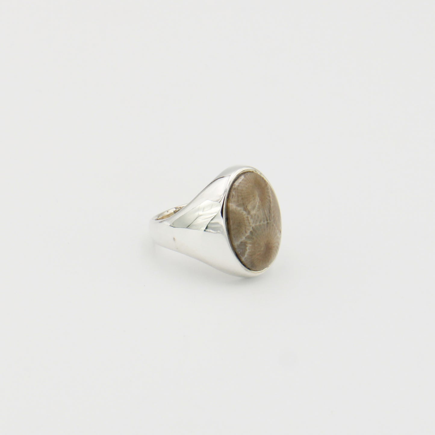 Petoskey Oval Unisex Sterling Ring Sz 8