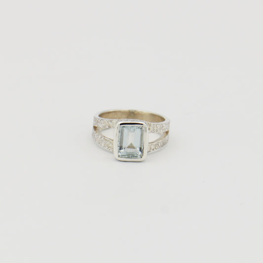 Aquamarine Rectangle Textured Sterling Ring Sz 6