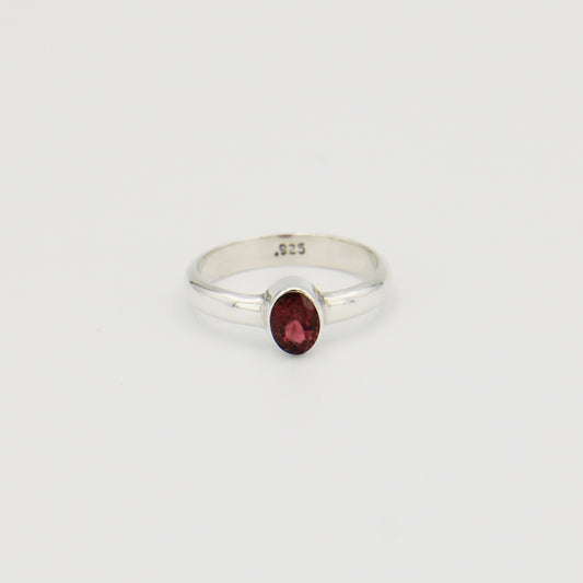 Tourmaline Sm Oval Ring 8