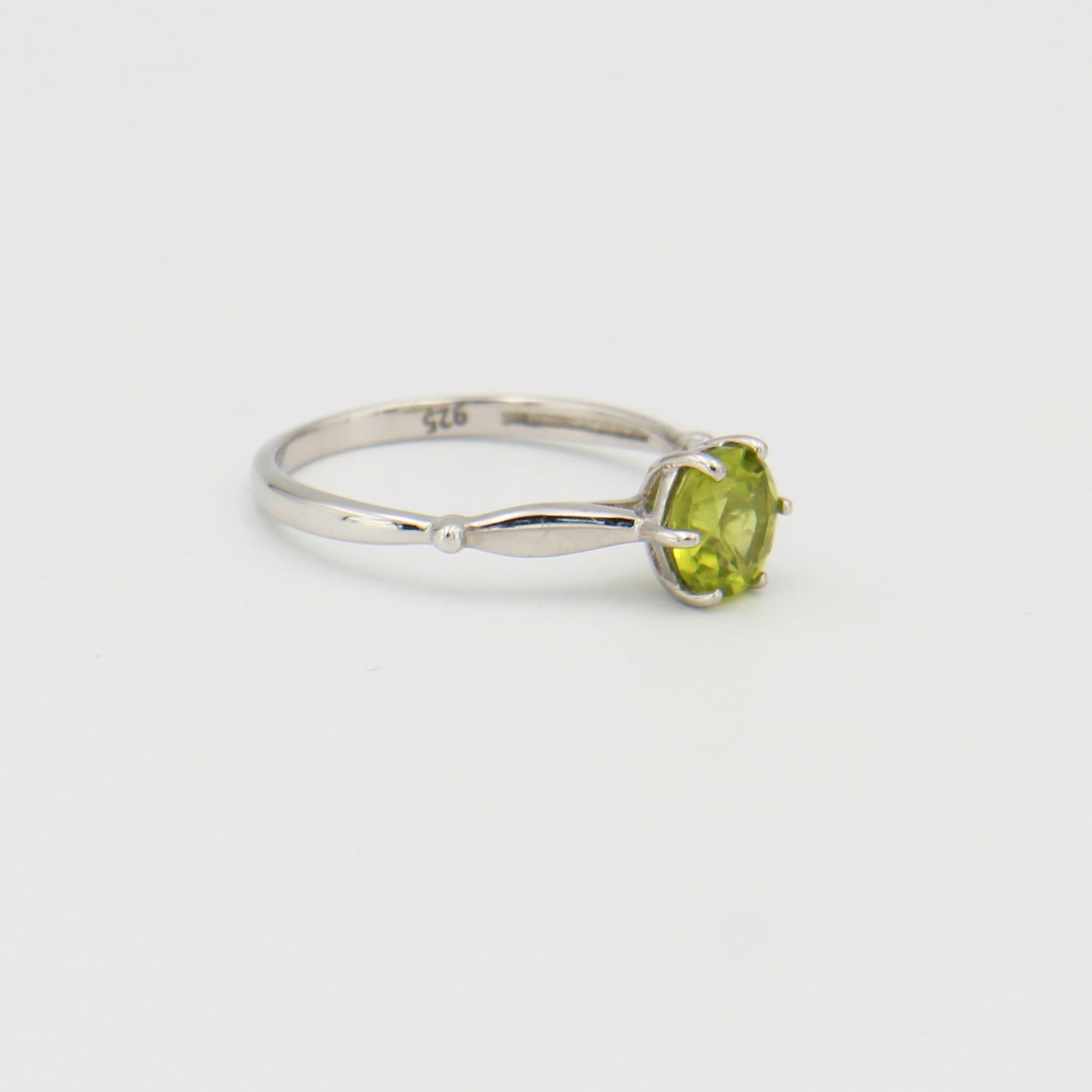 Peridot Round Six Prong Sterling Ring Sz 6