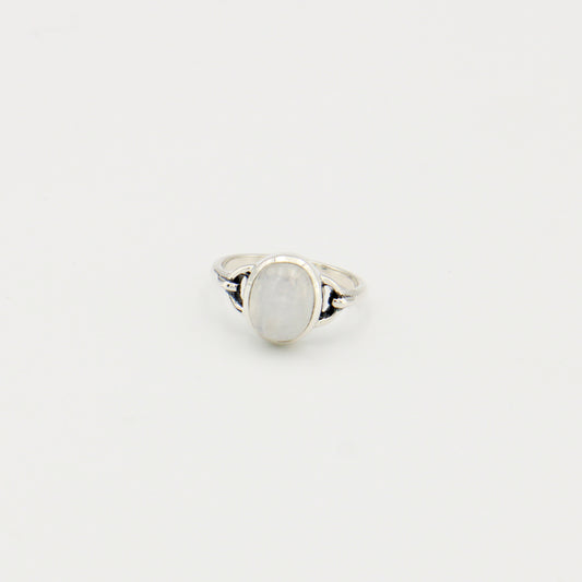 Moonstone Oval Sterling Ring Sz 7 : 210000022277